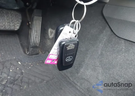 2022 Toyota Camry Se/Se Nightshade Edition из США, поврежденный, VIN 4T1T11AK1NU651701